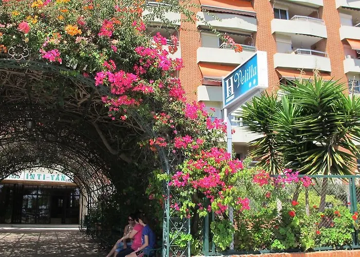 Hostal VelillaHostal